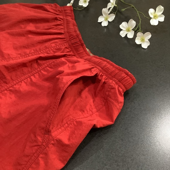 Speedo Paneled Red & Tan Logo Swim Trunks Paneled NWOT Yoked Back - Picture 4 of 12